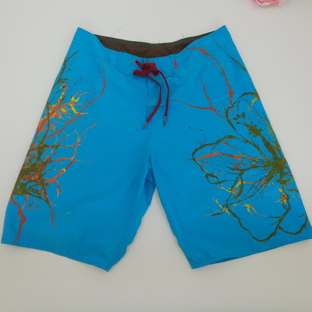 VINTAGE Quiksilver Board Shorts Men's 34 Blue Hibicus Flower & Seaweed Graphic